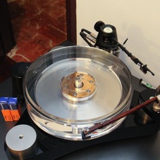 Primary Control Reference Tonearm at Scheu TT